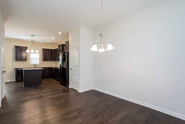 Foto del edificio - 377 Crawford Pkwy