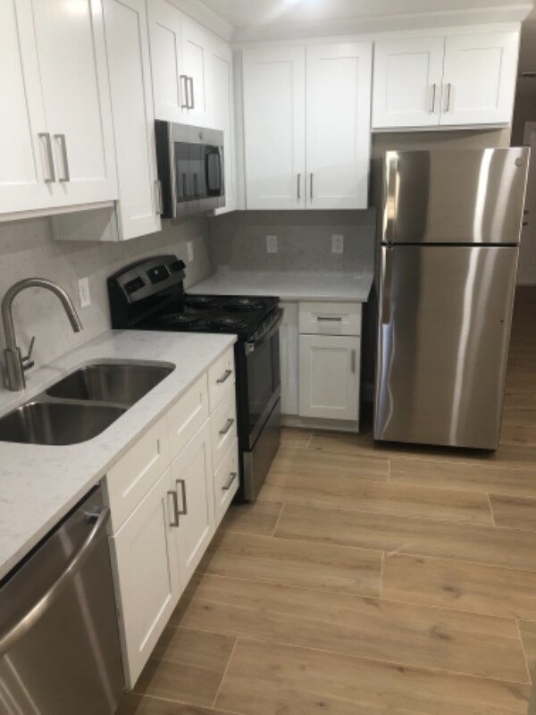 Foto del edificio - 276 SW 5th Ct