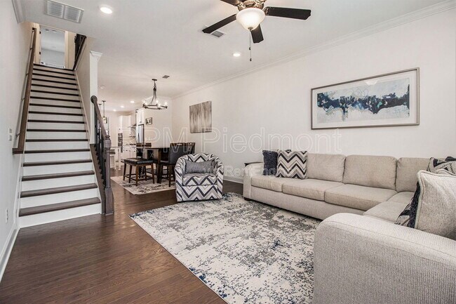 Foto del edificio - 2638 Caruso Wy