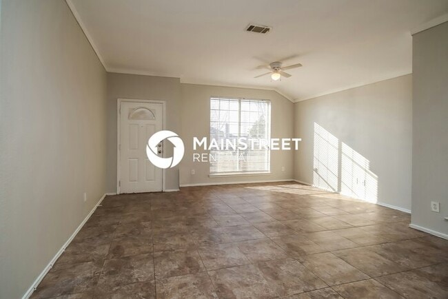 Building Photo - 3 Bedroom Pet-Friendly Home in Red Oak, TX...