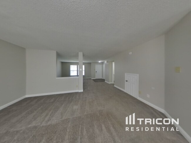 Foto del edificio - 8625 Liberty Mills Dr