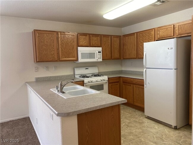 Building Photo - 10463 Beautiful Fruit St