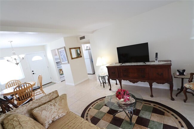 Foto del edificio - 1807 Restful Dr