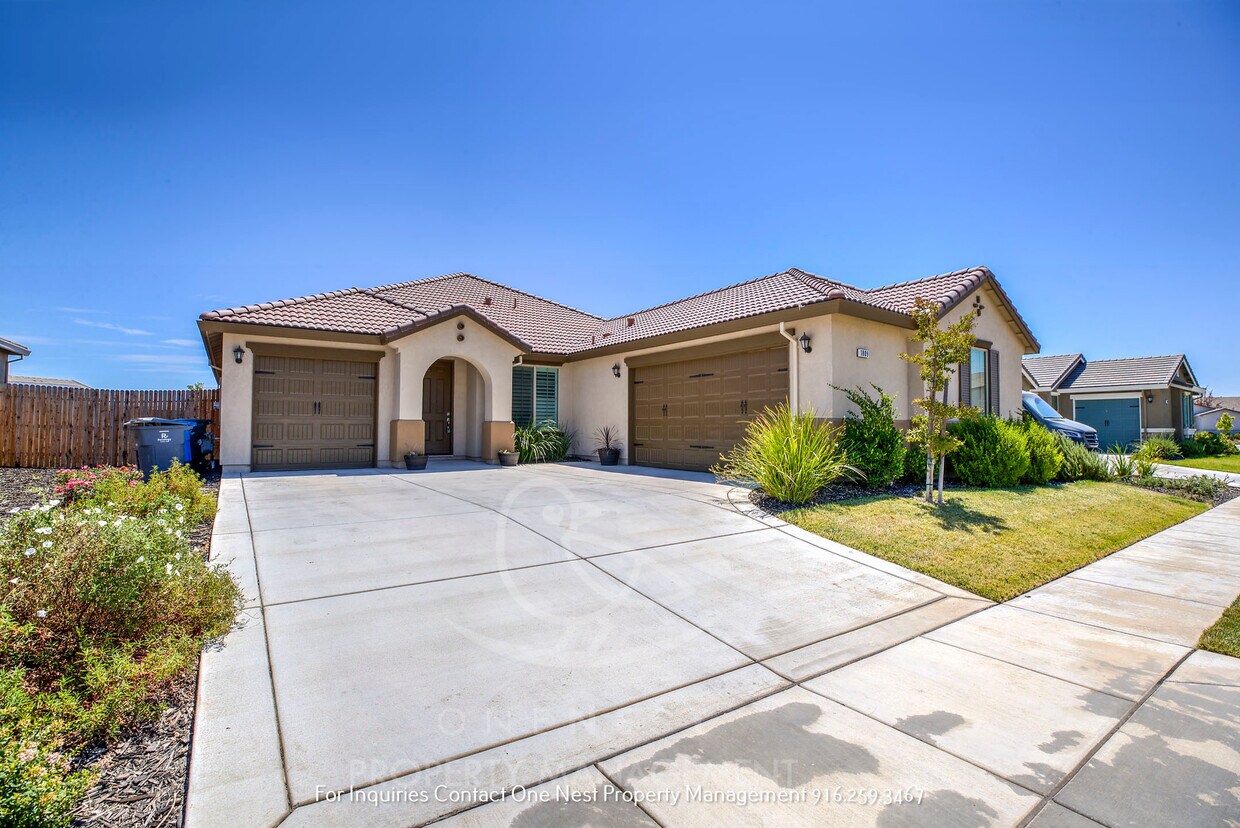 1809 Knights Ferry Dr, Olivehurst, CA 95961 House Rental in