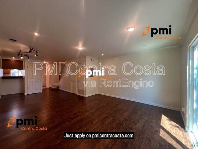 Foto del edificio - 3905 Clayton Rd
