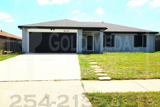 Building Photo - 4514 Janelle Dr