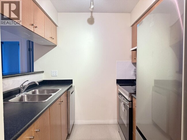 Photo du bâtiment - 822 Homer St