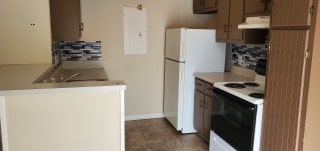 Primary Photo - 8526 Pineland Dr