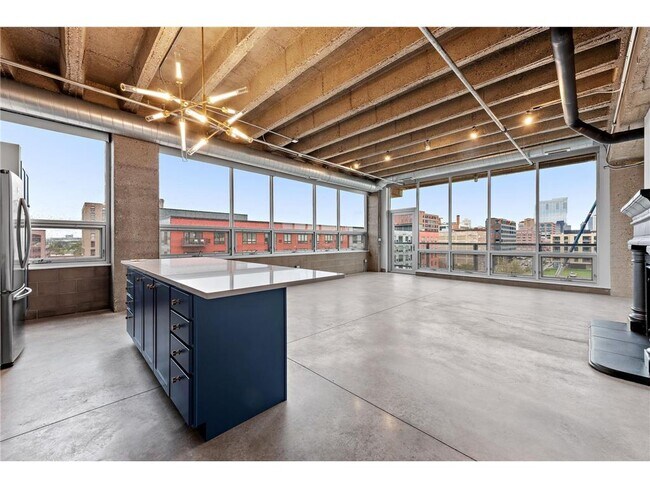 Foto del edificio - 901 N 3rd St