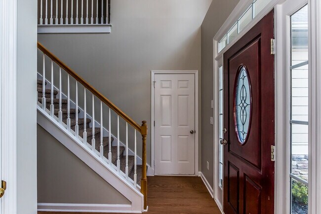 Building Photo - 411 Azalea Cove