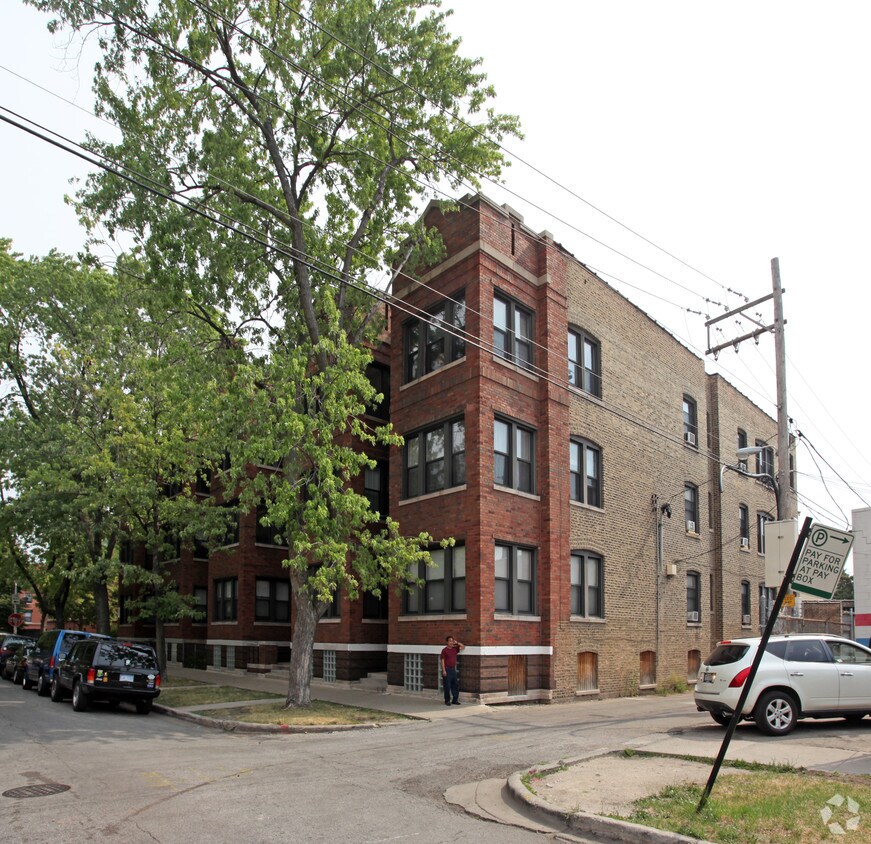 4815 N Albany Street - 4815-4825 N Albany Ave