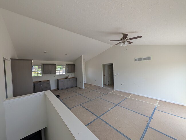 Foto del edificio - 128 Kelly Dr