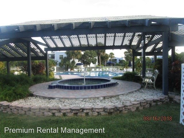 Building Photo - 3578 Southpointe Dr