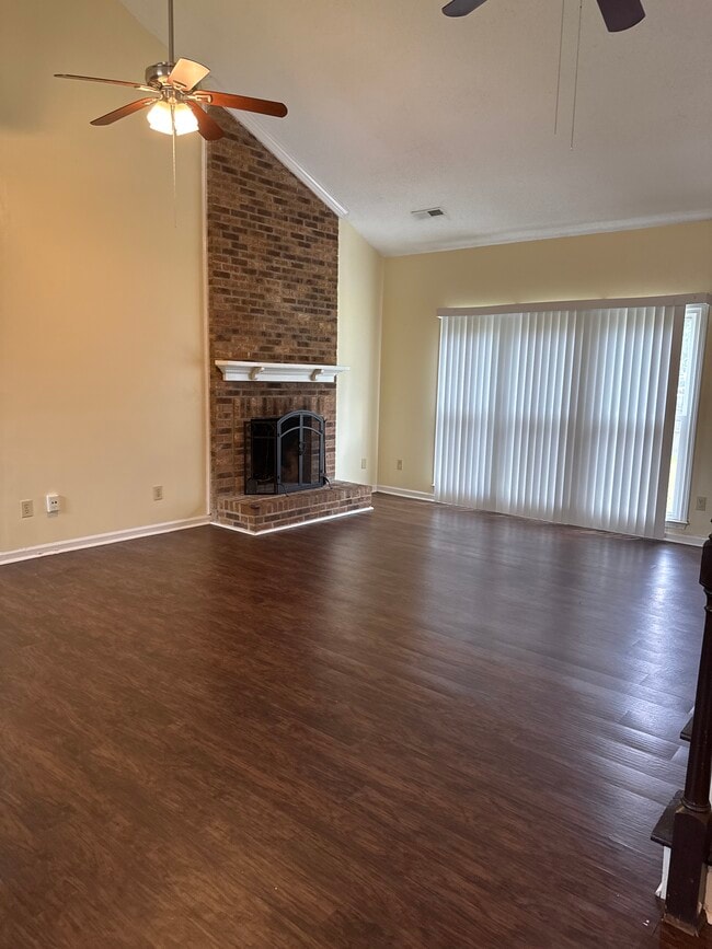 Living Room - 160 Wainwright Mnr