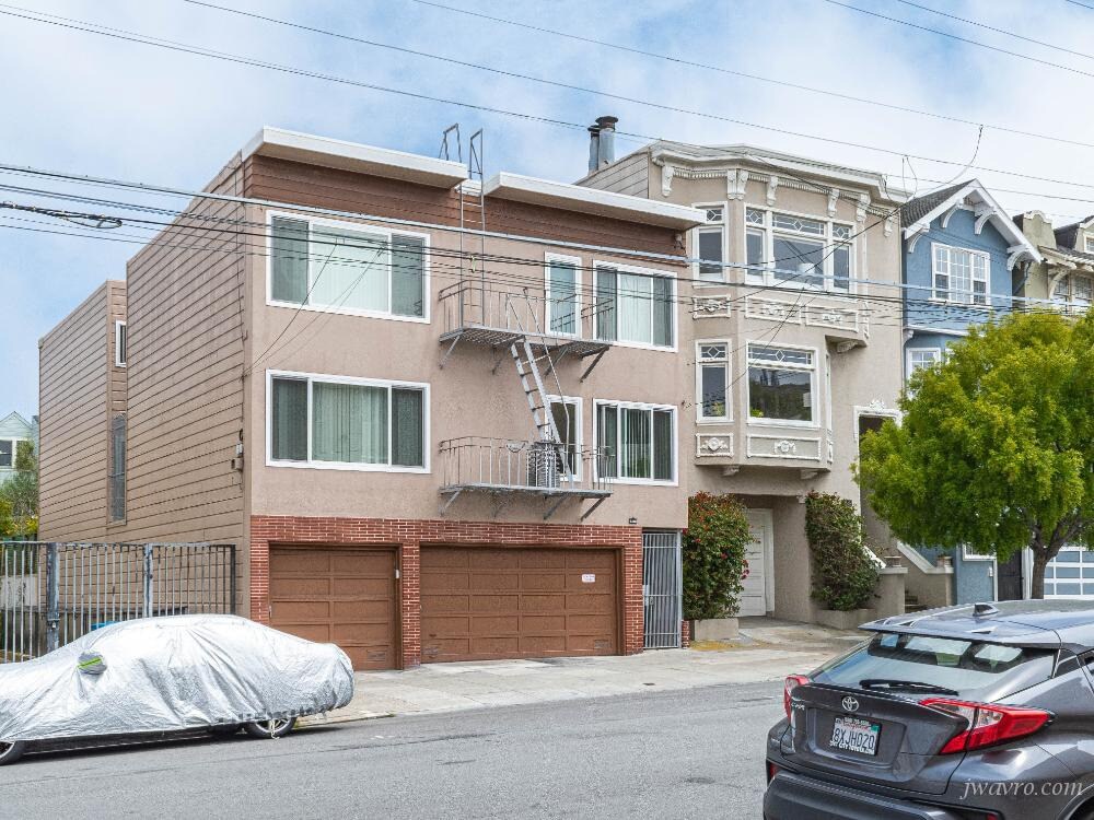 Primary Photo - 312 18th Ave