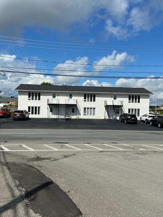 Building Photo - 648 Everard H Daigle Boul