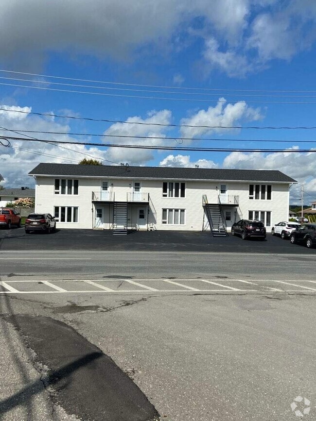 Building Photo - 648 Everard H Daigle Boul
