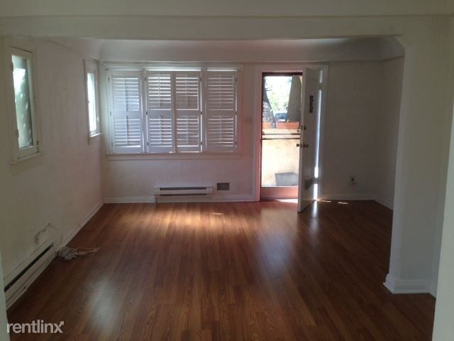 Pisos de madera en toda la casa - 3346 Fay Ave