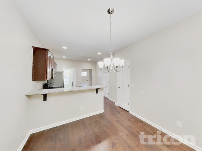 Building Photo - 133 Hickory Station Ln