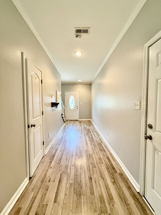 Building Photo - Beautiful 2018-built 4-bedroom 3.5 bath home in sought-after Westhaven!