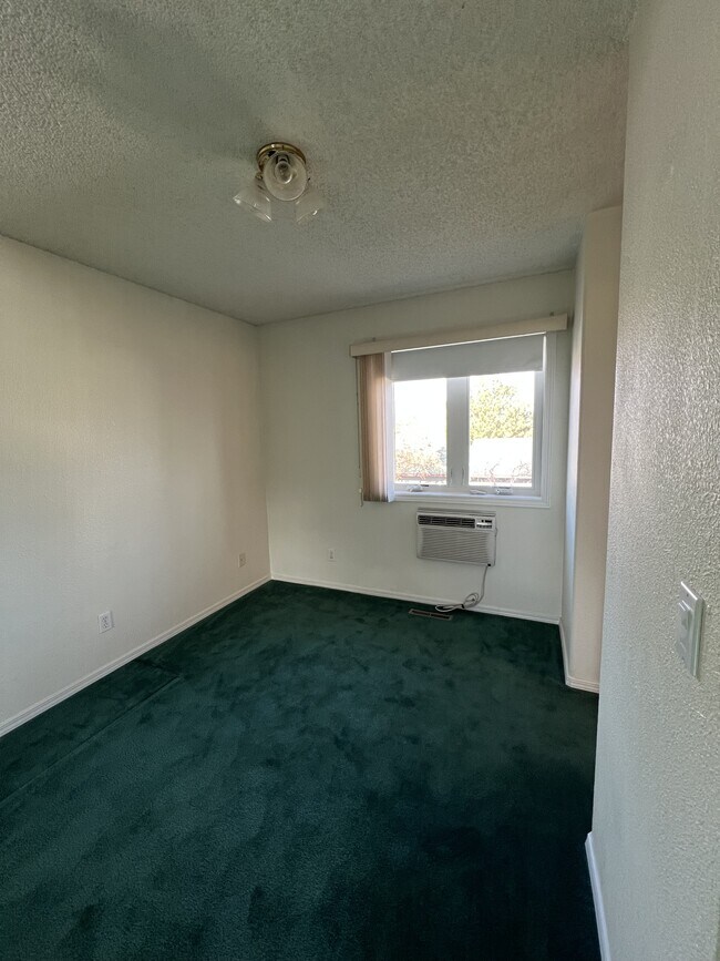 Foto del edificio - 454 Paxon St