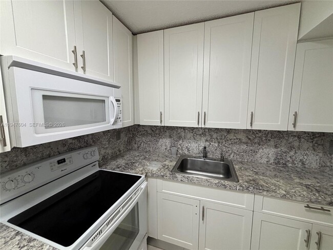 Foto del edificio - 13850 SW 93rd Ln