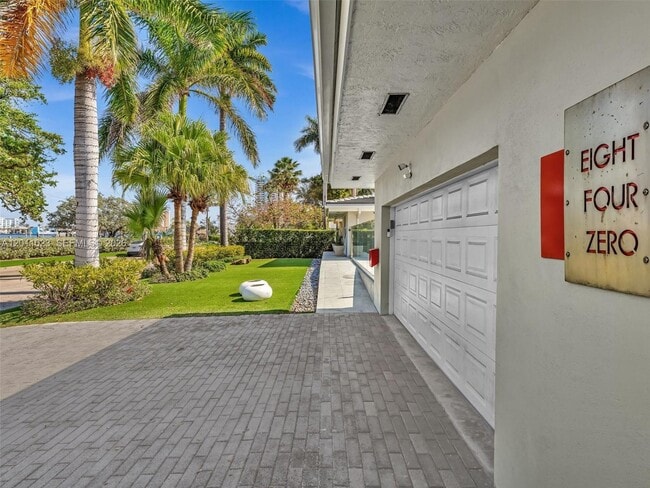 Foto del edificio - 840 S Southlake Dr