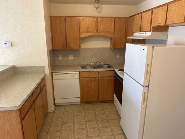 Building Photo - 4307 Jeff Scott Dr