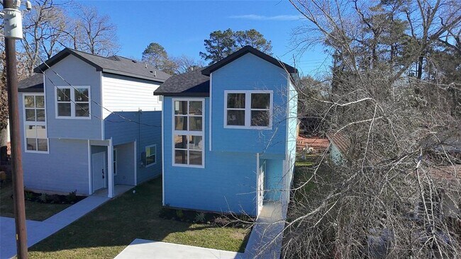 Foto del edificio - 16366 Eastchase St