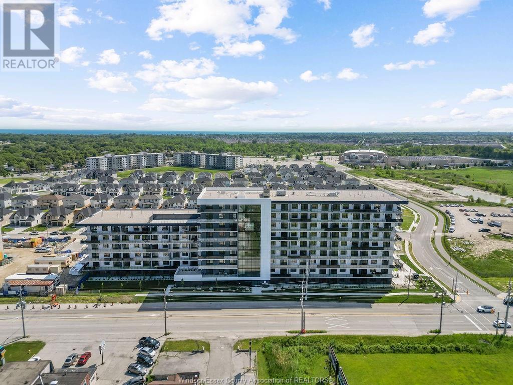 Photo principale - 1624 Lauzon Pkwy
