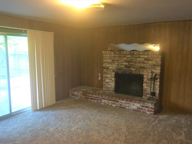 Foto del edificio - 1145 Theo Way