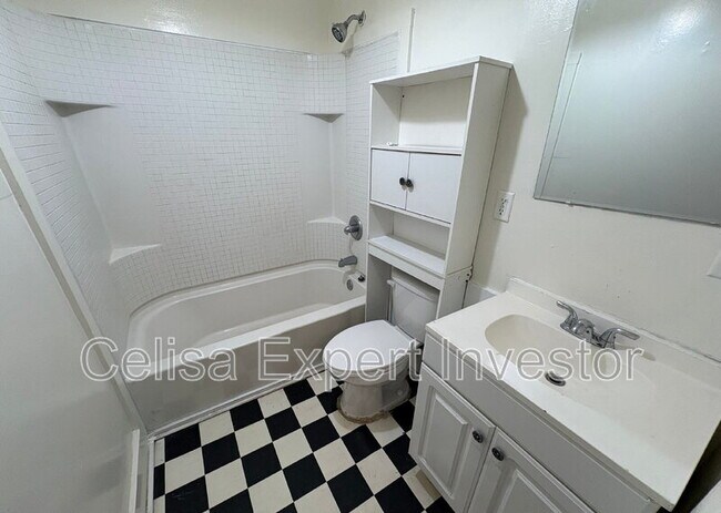 Foto del edificio - 436 W Williams St