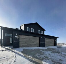 Building Photo - 2521-2521 Granite Dr NW