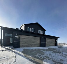 Building Photo - 2521-2521 Granite Dr NW