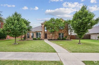 Building Photo - 9757 Golden Fountain Dr