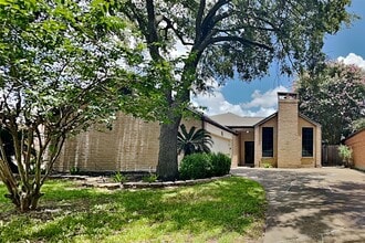Building Photo - 2223 Briarwest Blvd