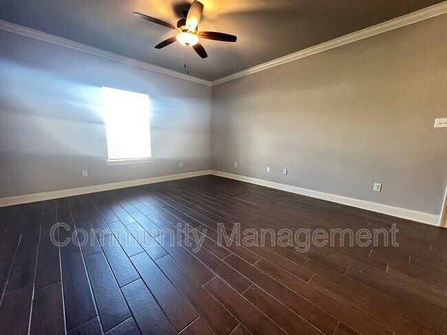 Foto del edificio - 31855 LA-16