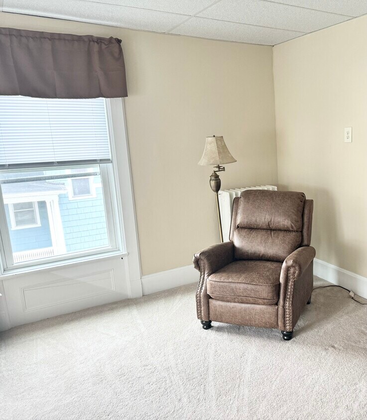Foto principal - 217 Keyes Ave