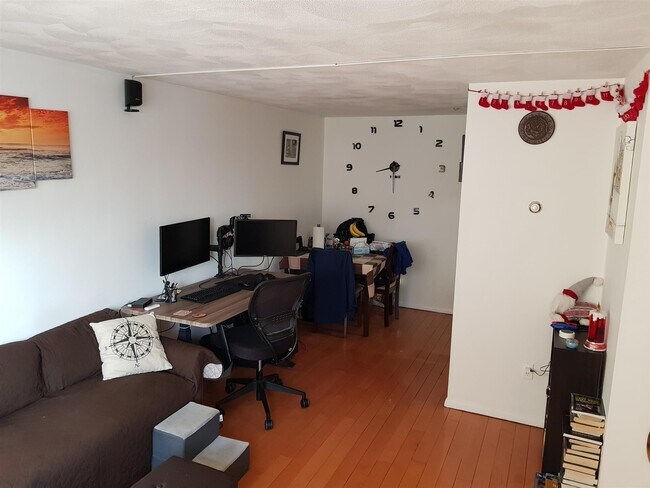 Foto del edificio - 24 Linden Ave