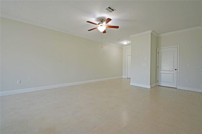Building Photo - 11925 Greengate Dr