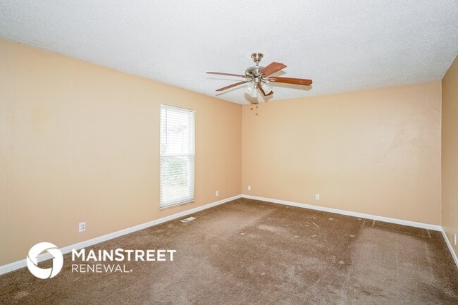 Building Photo - 409 Scenicway Knob