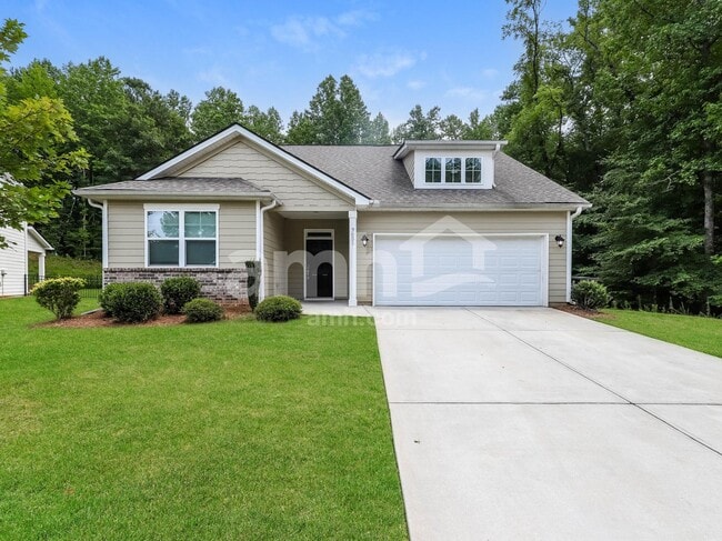 Building Photo - 7051 Creeksong Dr