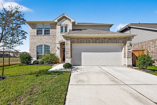 Building Photo - 1601 Darwin Cedar Dr