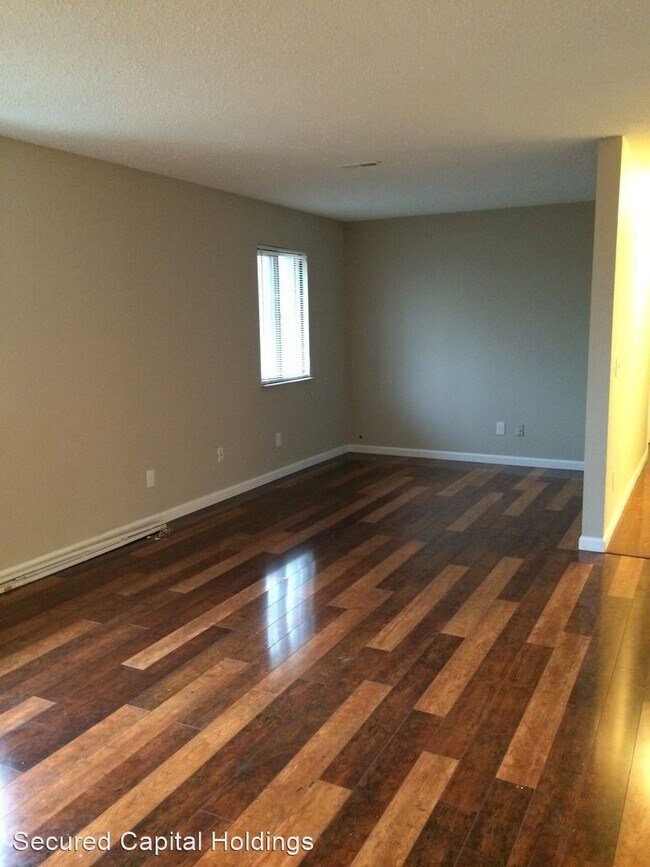 Building Photo - 2 br, 1.5 bath House - 5107 Belle Isle Drive