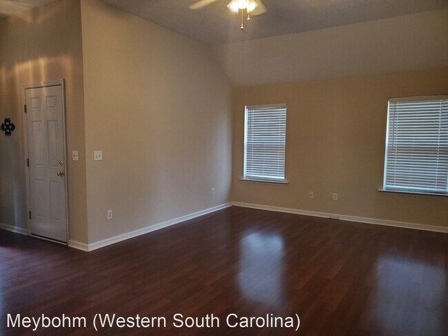 Building Photo - 3 br, 2 bath House - 136 Cape Fox Circle
