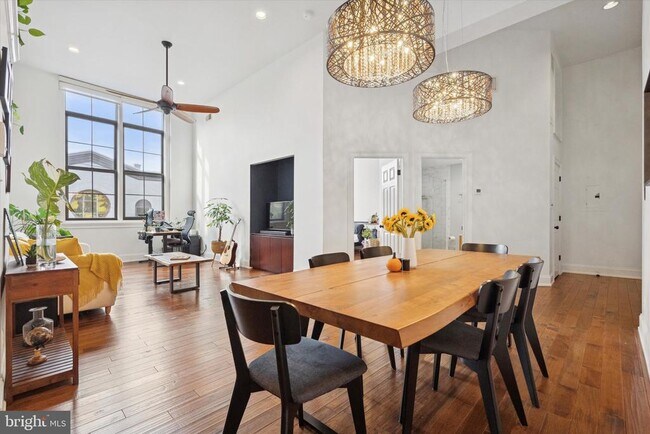 Foto del edificio - 246 Fitzwater St