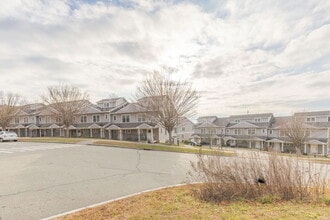 Building Photo - 330 Crystal Ave