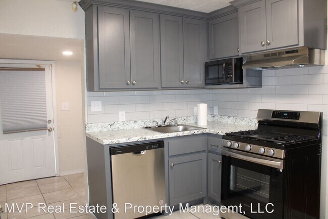 Foto del edificio - 2 br, 1 bath House - 512 Adair Blvd