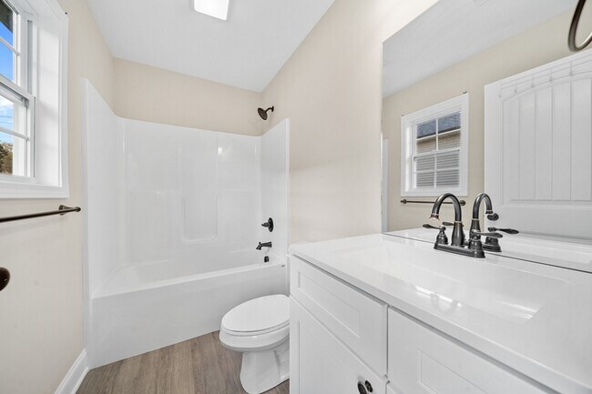 Foto del edificio - 920 Foch St