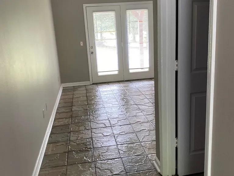 Foto principal - 603 Parson Rd